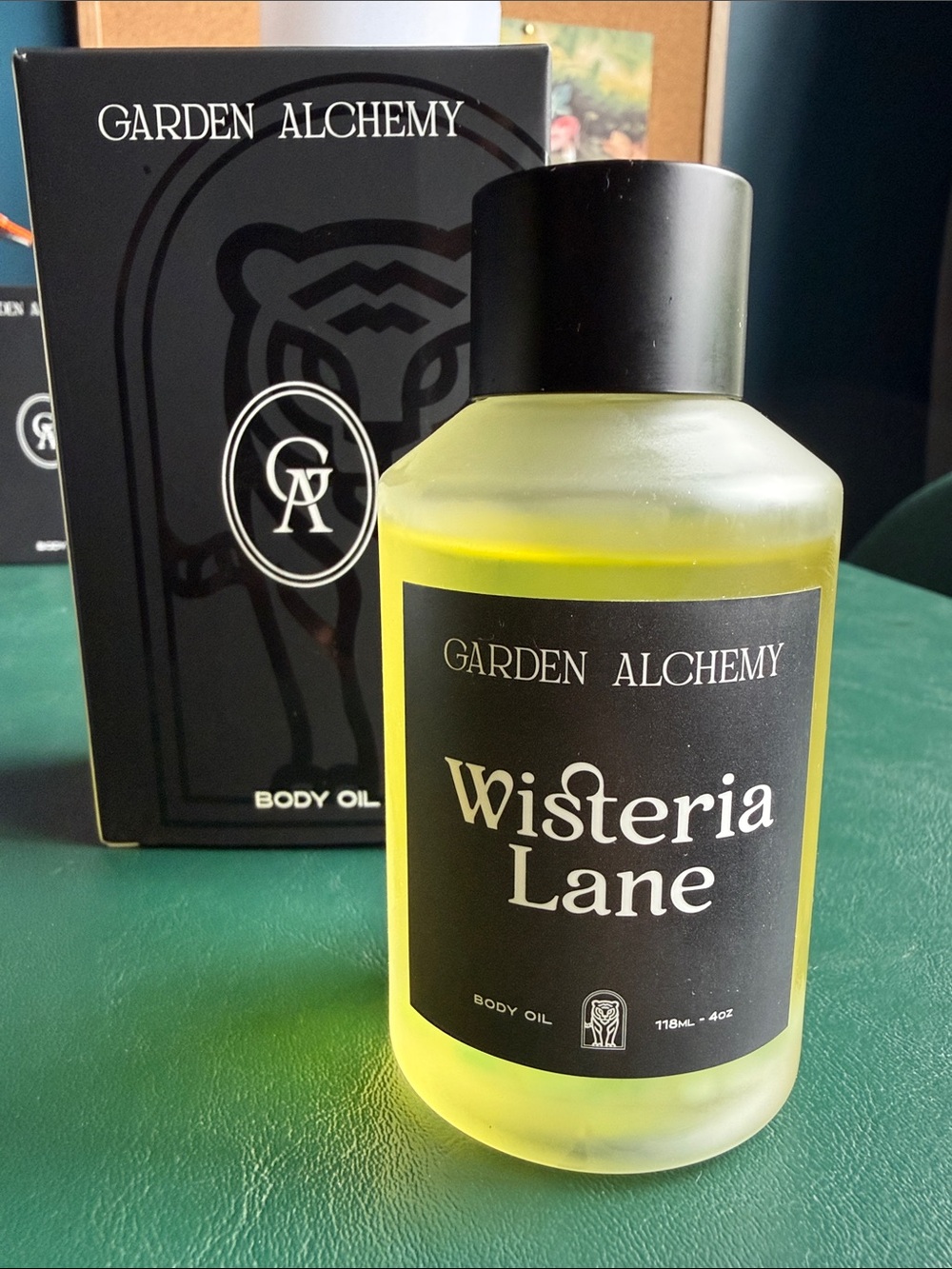 Garden Alchemy Wisteria Lane body oil